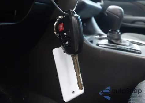 2018 Toyota Highlander Le from USA, damaged, VIN 5TDBZRFH0JS881877